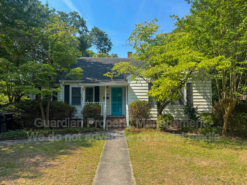 Charming 2 Bed 1.5 Bath Home in Haymount property image