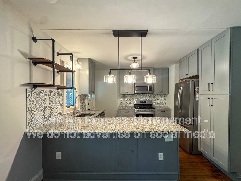 Charming 2 Bed 1.5 Bath Home in Haymount property image