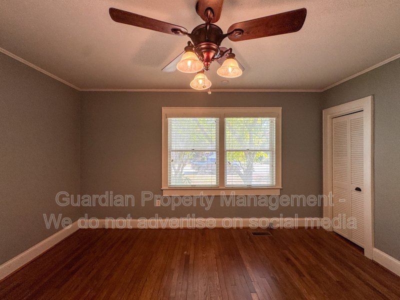 Charming 2 Bed 1.5 Bath Home in Haymount property image