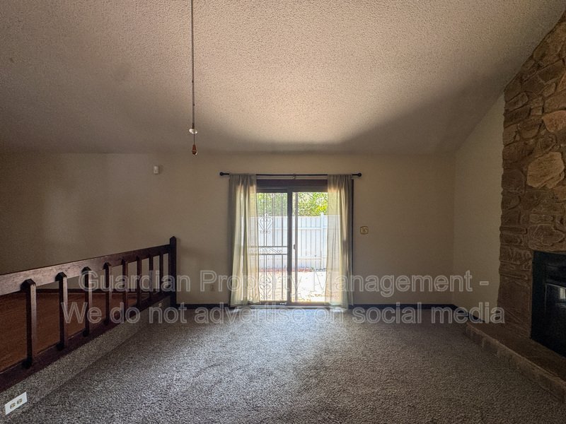 Cute 3 Bed 1.5 Bath Home Near Fort Bragg property image