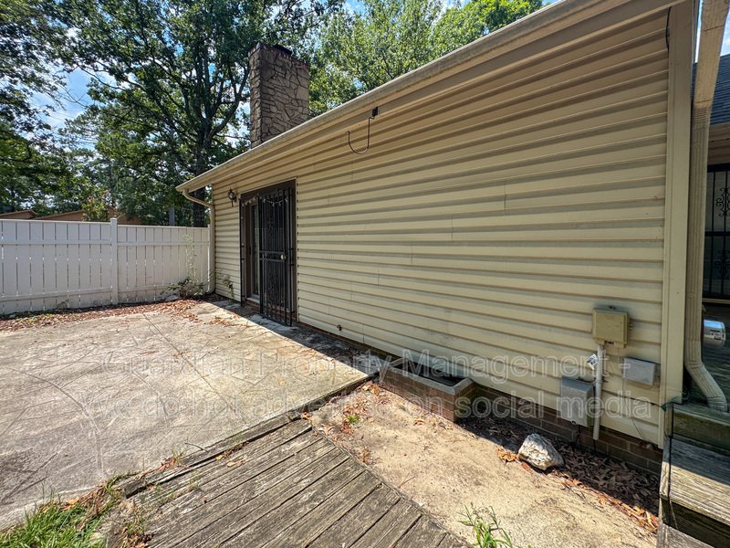 Cute 3 Bed 1.5 Bath Home Near Fort Bragg property image