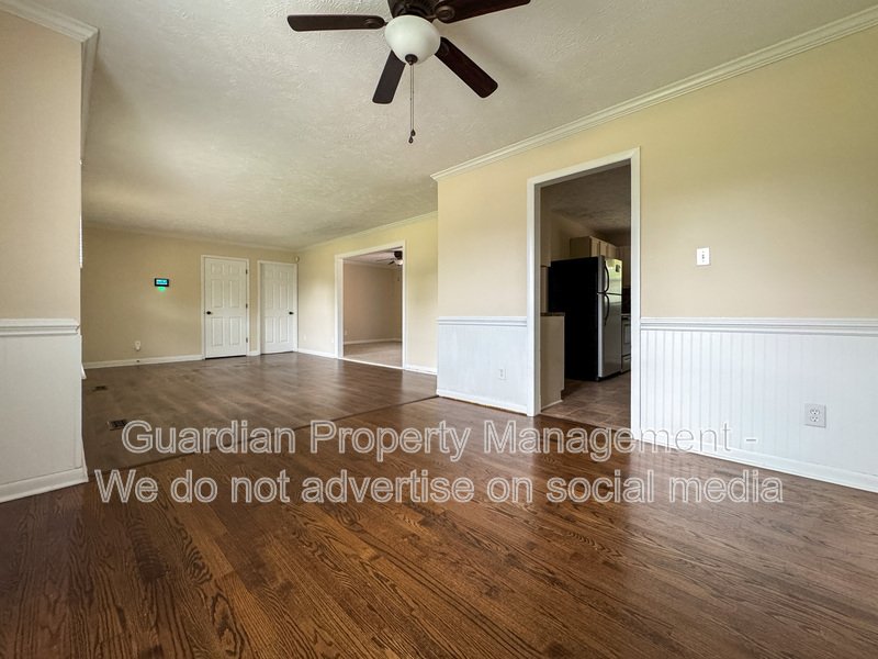 Charming 3 Bed 2 Bath Home Conveniently Located in Fayetteville property image