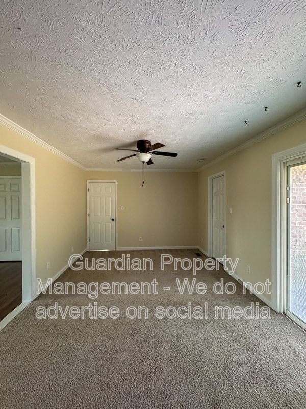 Charming 3 Bed 2 Bath Home Conveniently Located in Fayetteville property image