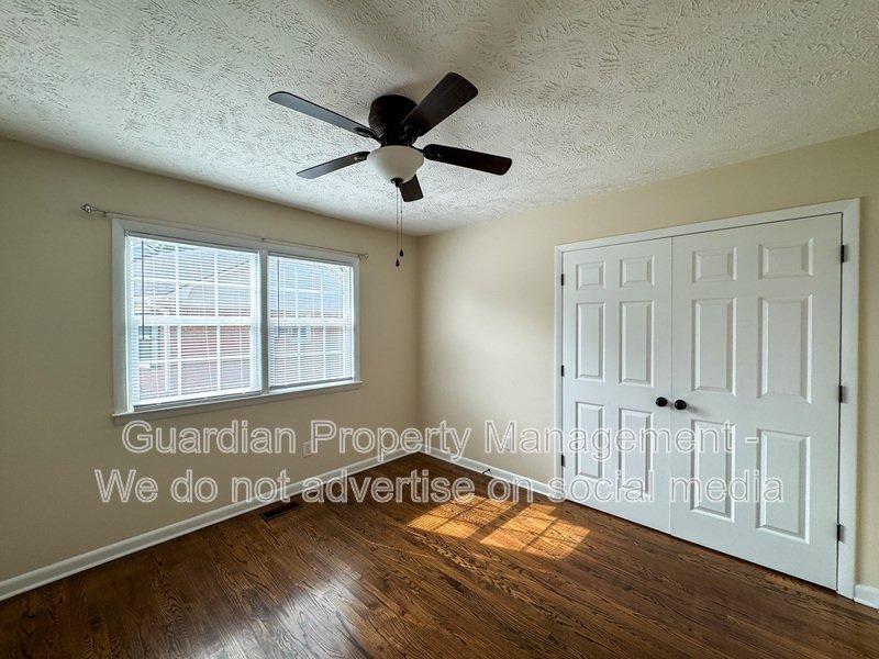 Charming 3 Bed 2 Bath Home Conveniently Located in Fayetteville property image