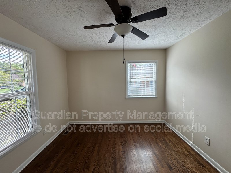 Charming 3 Bed 2 Bath Home Conveniently Located in Fayetteville property image