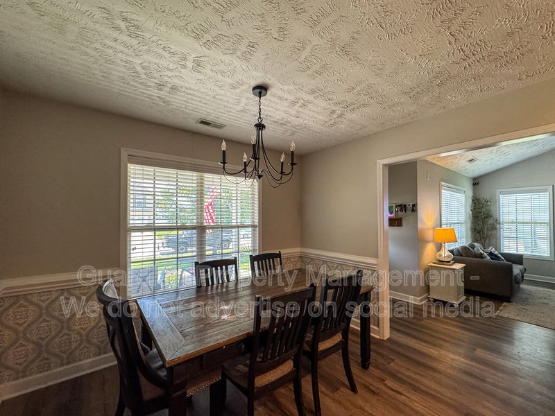 Beautiful 4 Bed 2 Bath Westgate Home with Community Amenities property image