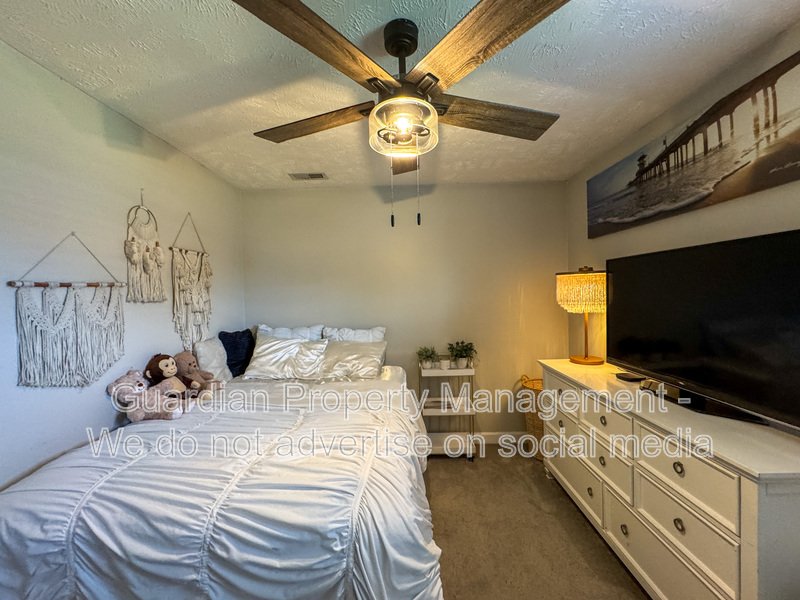 Beautiful 4 Bed 2 Bath Westgate Home with Community Amenities property image