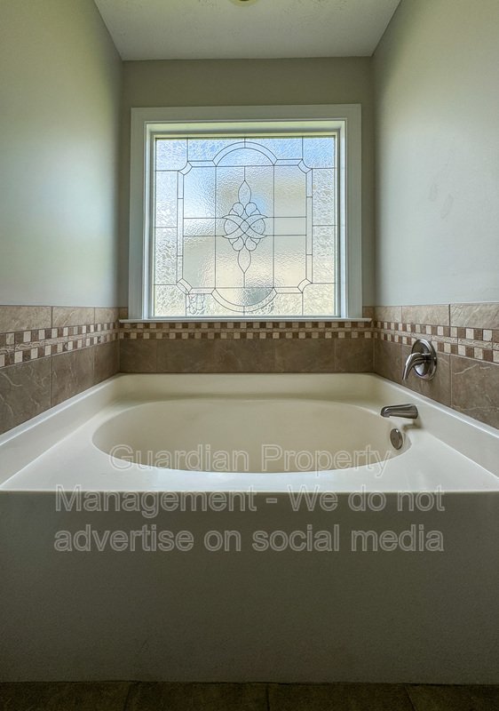 Beautiful 4 Bed 2 Bath Westgate Home with Community Amenities property image