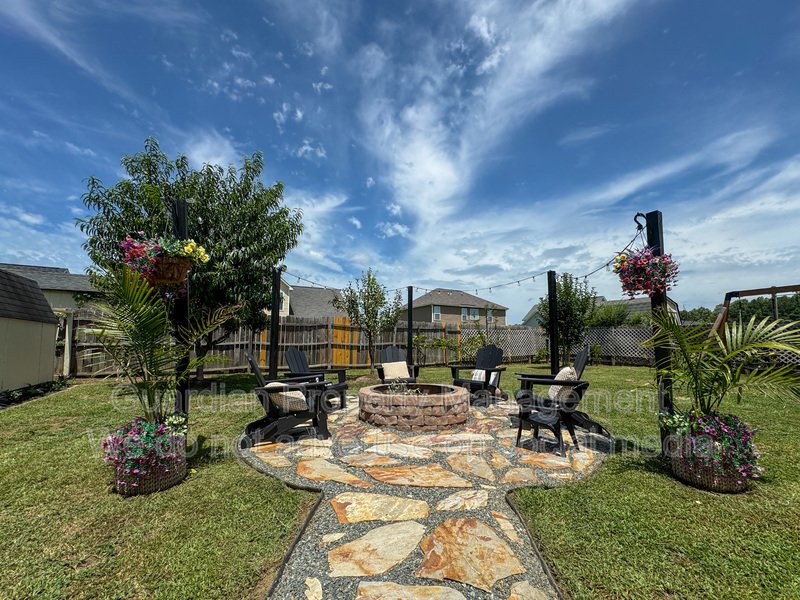 Beautiful 4 Bed 2 Bath Westgate Home with Community Amenities property image