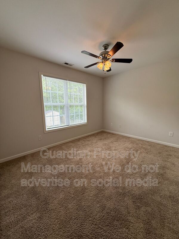 Cute 3 Bed 2.5 Bath Home with Bonus Room property image