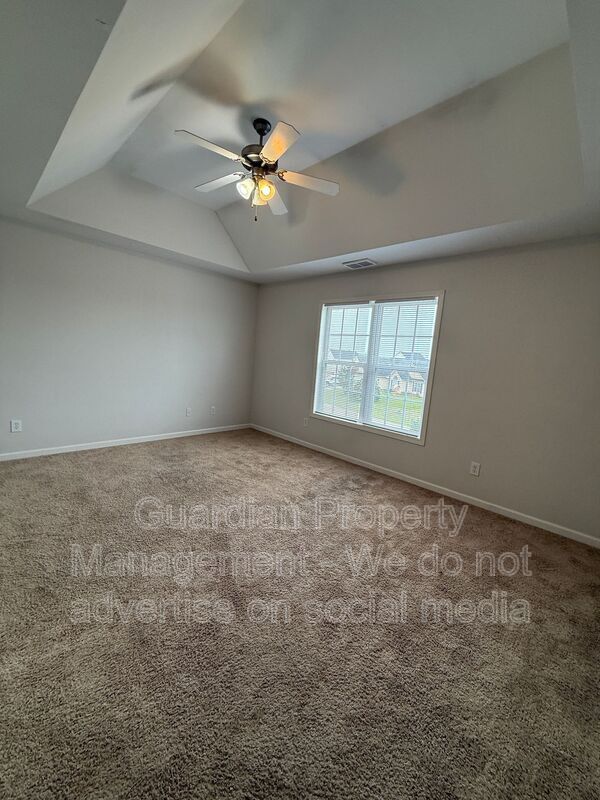 Cute 3 Bed 2.5 Bath Home with Bonus Room property image