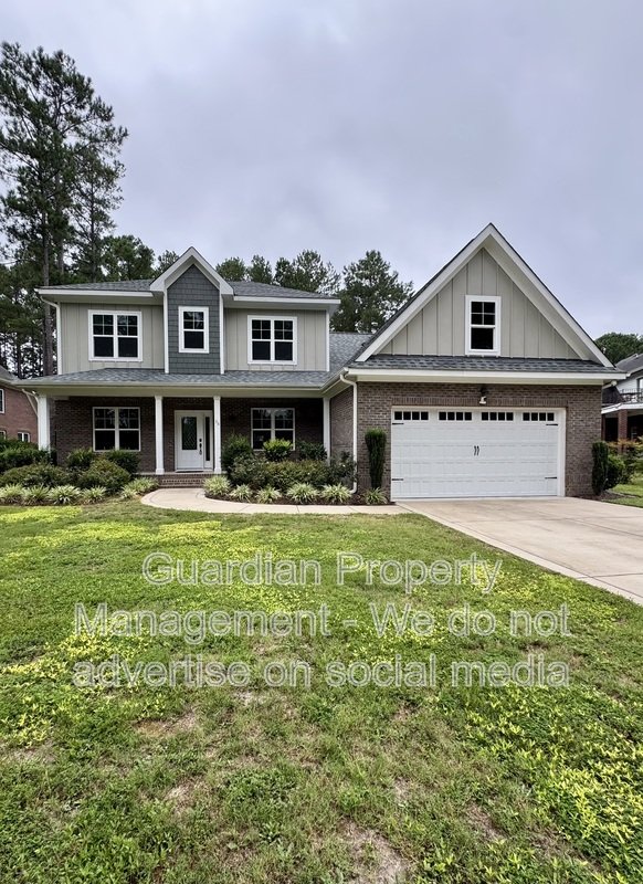 Gorgeous 4 Bed 3.5 Bath Executive Home with Community Amenities property image