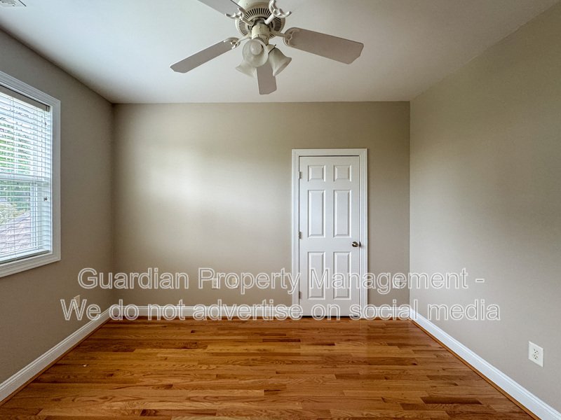 5 Bedroom Home in a Gated Golf Course Community property image