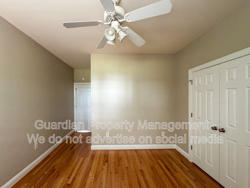 5 Bedroom Home in a Gated Golf Course Community property image