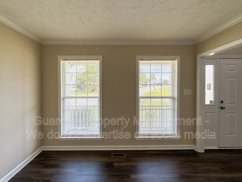 Charming 3 Bed 2.5 Bath Hope Mills Home property image