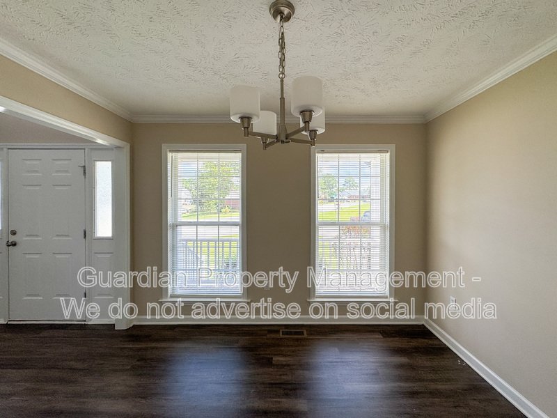 Charming 3 Bed 2.5 Bath Hope Mills Home property image