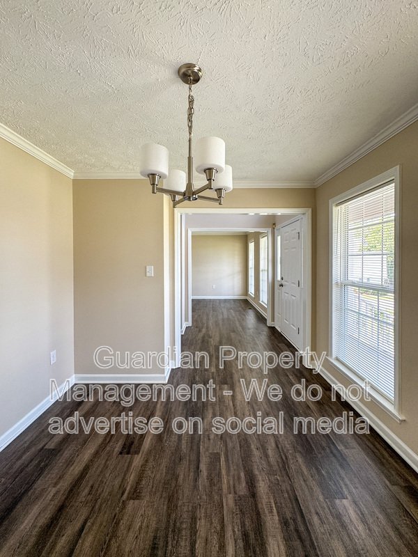 Charming 3 Bed 2.5 Bath Hope Mills Home property image