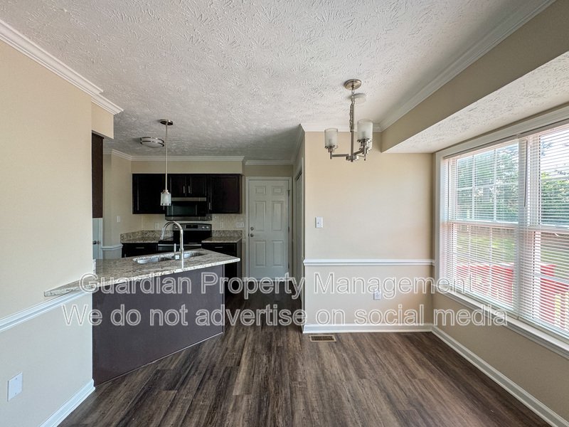 Charming 3 Bed 2.5 Bath Hope Mills Home property image