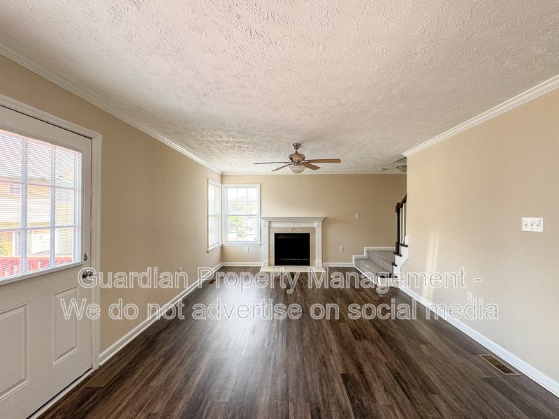 Charming 3 Bed 2.5 Bath Hope Mills Home property image