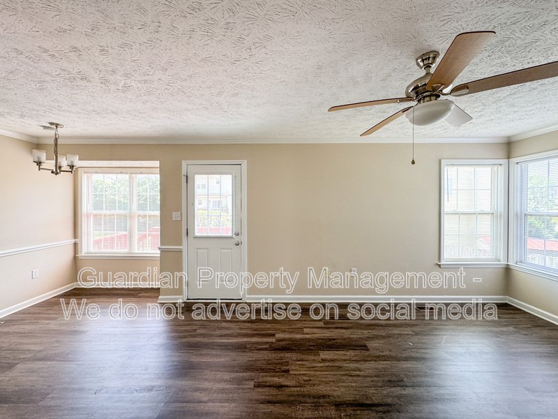 Charming 3 Bed 2.5 Bath Hope Mills Home property image