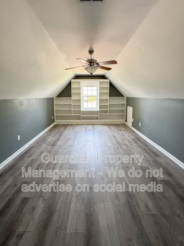 4 Bed 3 Bath Home Plus Bonus Room with Community Pool Access property image