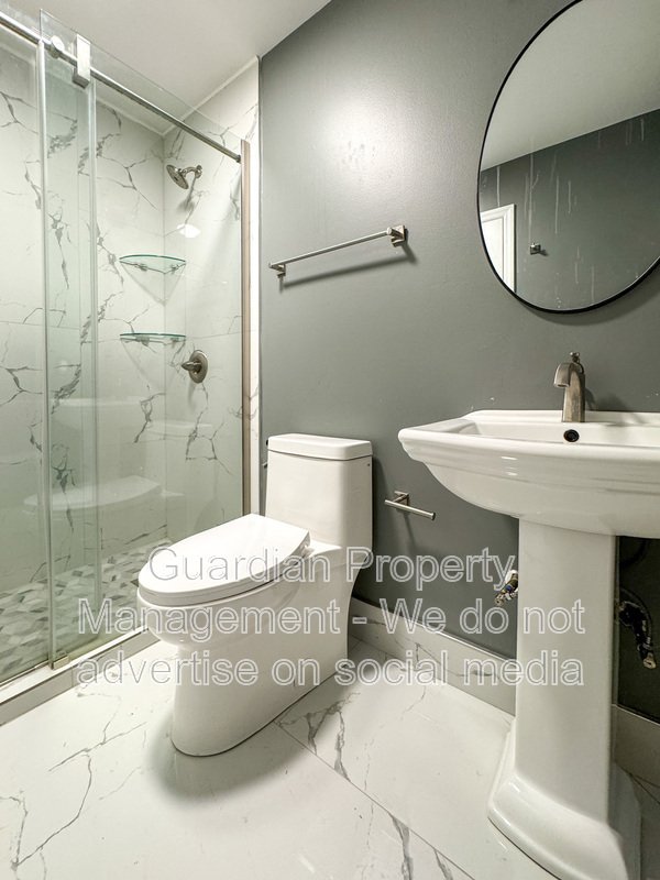 4 Bed 3 Bath Home Plus Bonus Room with Community Pool Access property image