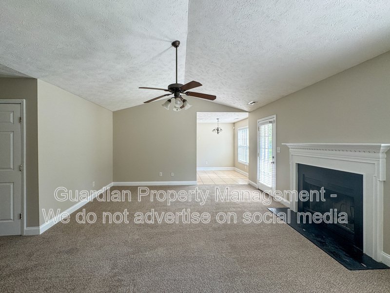 3 Bed 2 Bath Home Plus Bonus Room property image