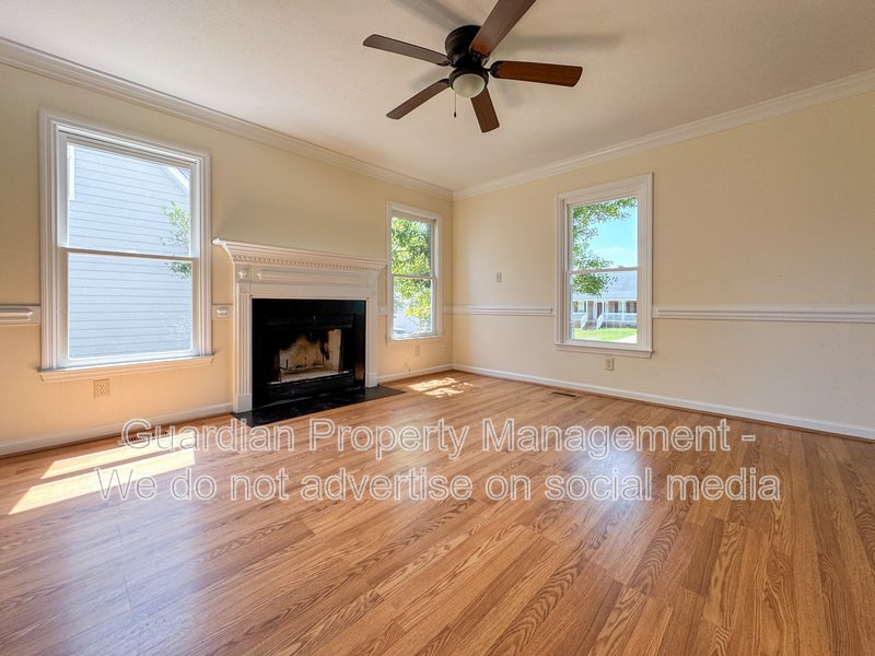 4 Bed 2.5 Bath Home in Hope Mills property image