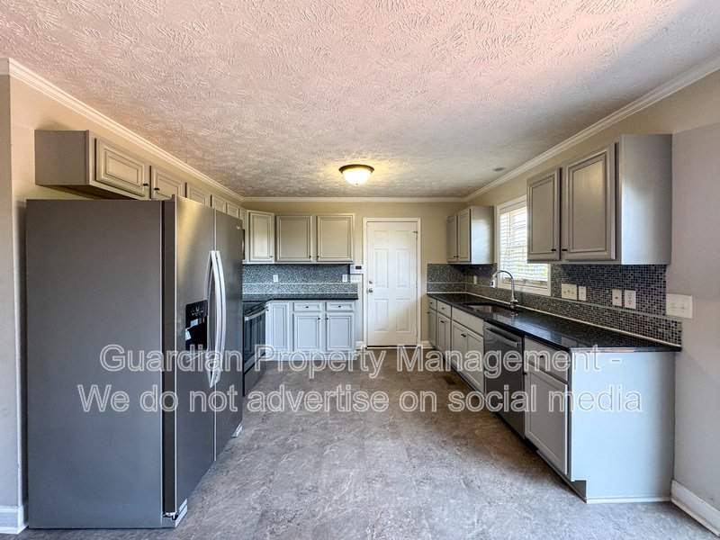 4 Bed 2.5 Bath Home in Yorkshire Plantation property image