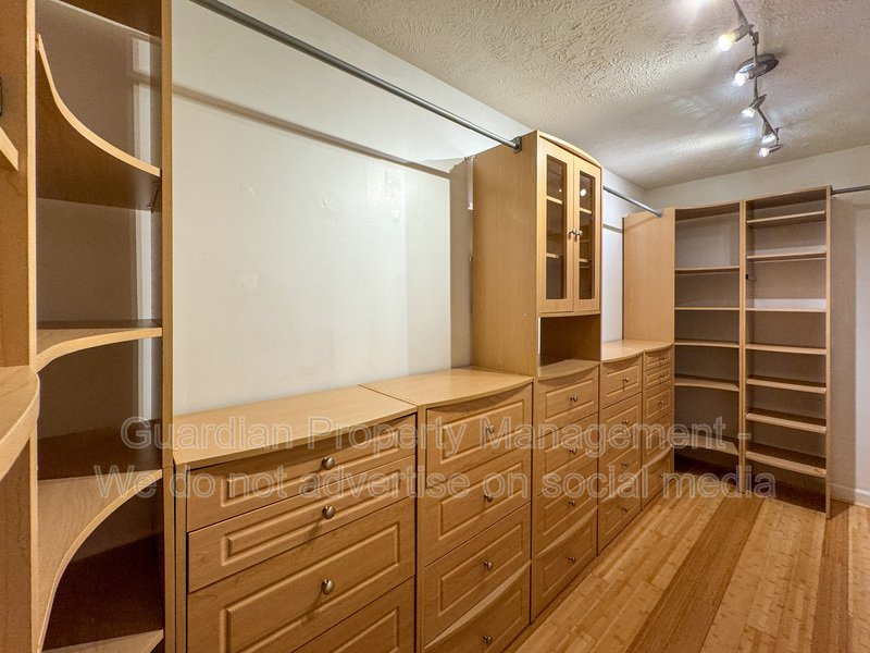 4 Bed 2.5 Bath Home in Yorkshire Plantation property image