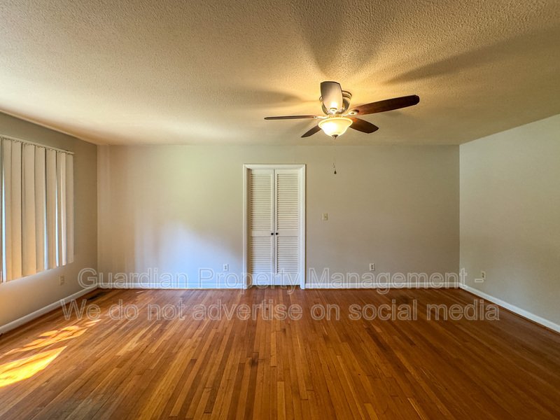 3 Bed 2 Bath Home Conveniently Located in Fayetteville property image