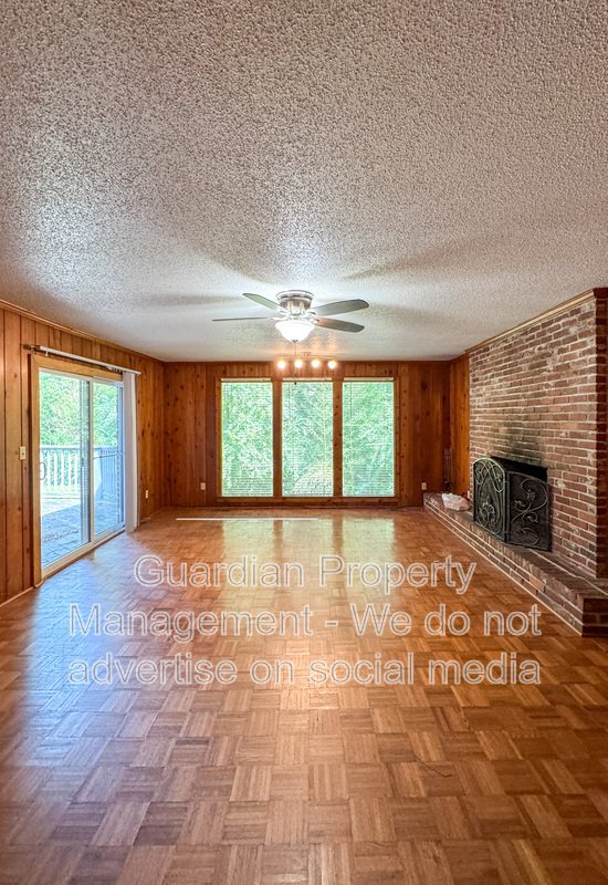 3 Bed 2 Bath Home Conveniently Located in Fayetteville property image