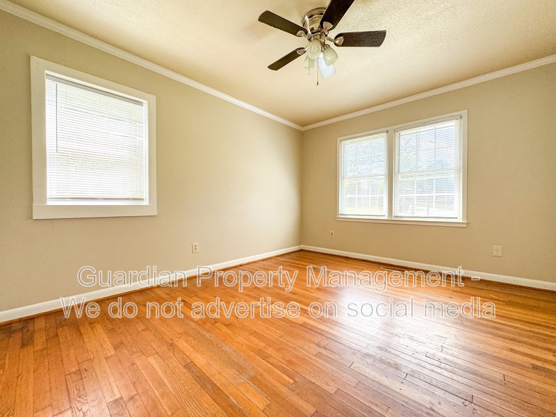 3 Bed 2 Bath Home Conveniently Located in Fayetteville property image
