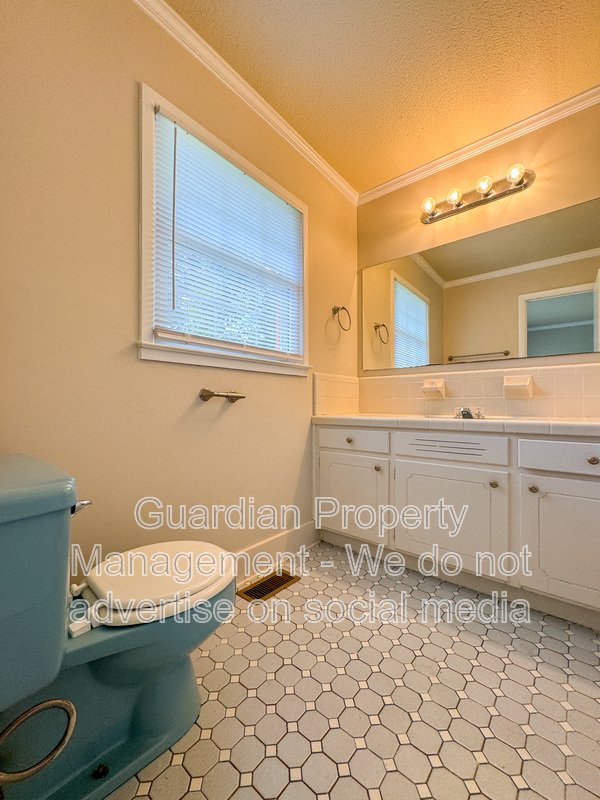 3 Bed 2 Bath Home Conveniently Located in Fayetteville property image