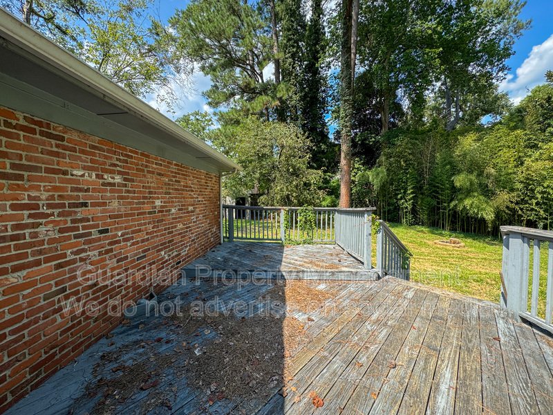 3 Bed 2 Bath Home Conveniently Located in Fayetteville property image