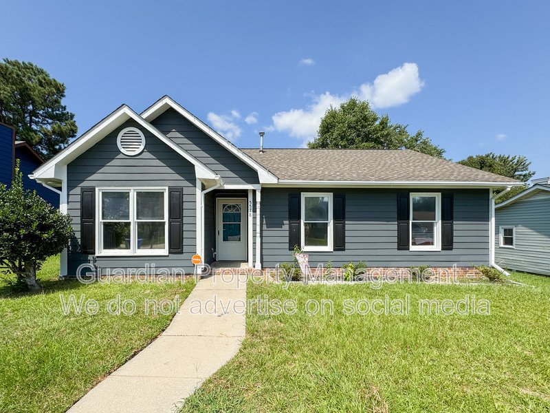 Cute 3 Bed 2 Bath Home in Fayetteville property image