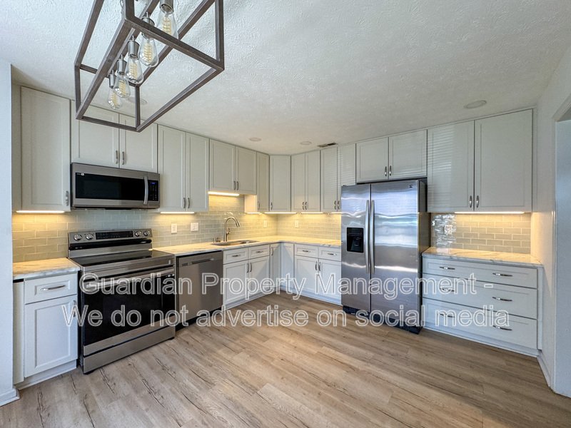 Cute 3 Bed 2 Bath Home in Fayetteville property image
