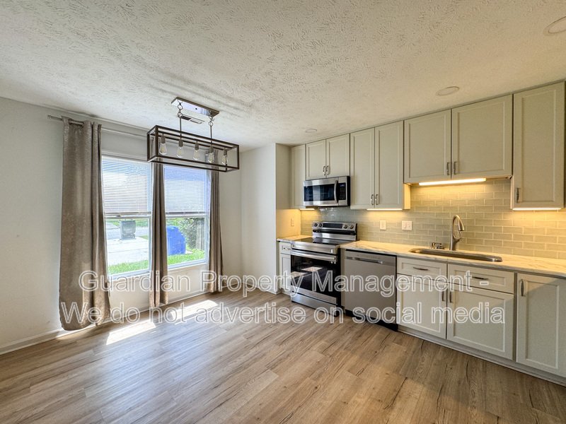 Cute 3 Bed 2 Bath Home in Fayetteville property image