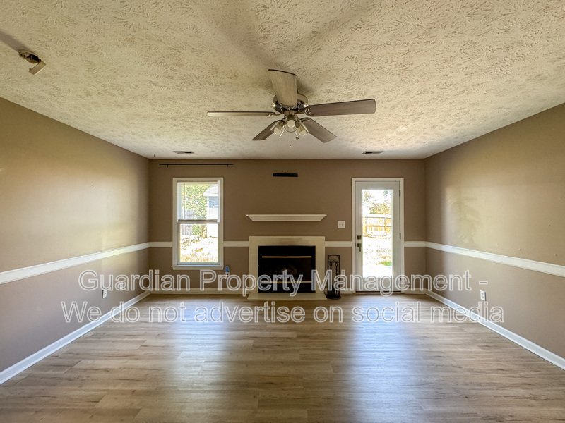 Cute 3 Bed 2 Bath Home in Fayetteville property image