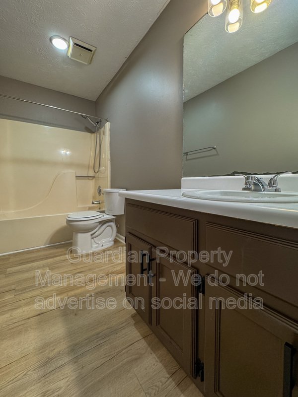 Cute 3 Bed 2 Bath Home in Fayetteville property image