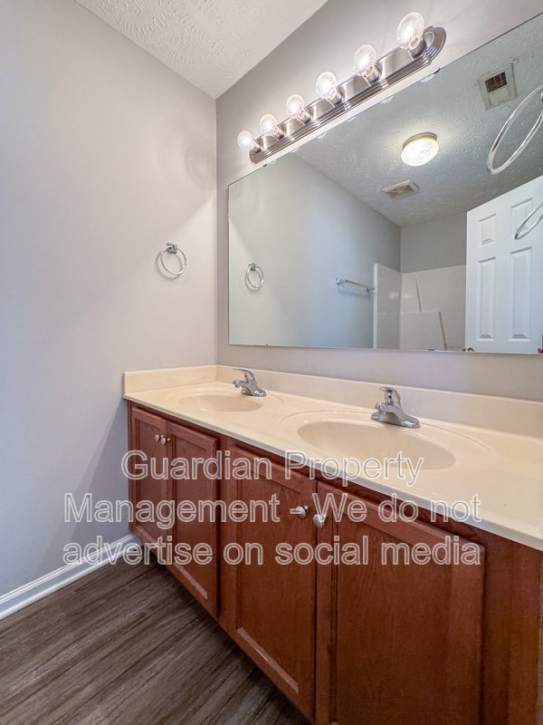 3 Bed 2.5 Bath Home in Fayetteville property image