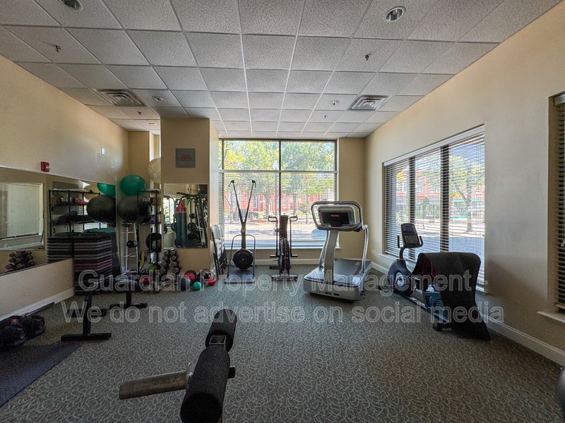 Luxurious 3 Bed 2.5 Bath Condo in Downtown Fayetteville property image