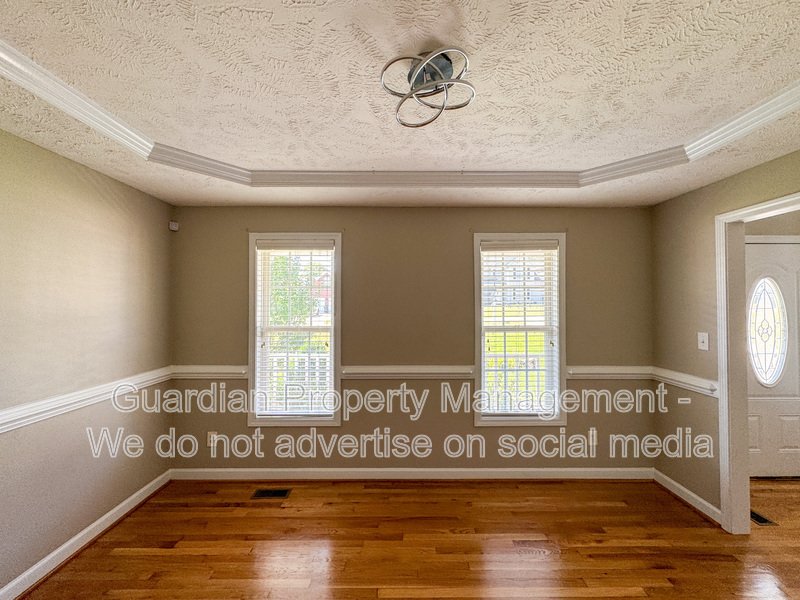 4 Bed 2.5 Bath Home with Fenced Backyard property image