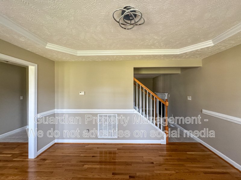 4 Bed 2.5 Bath Home with Fenced Backyard property image