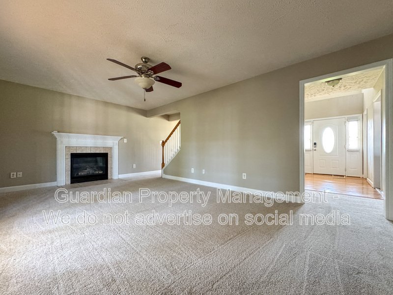 4 Bed 2.5 Bath Home with Fenced Backyard property image