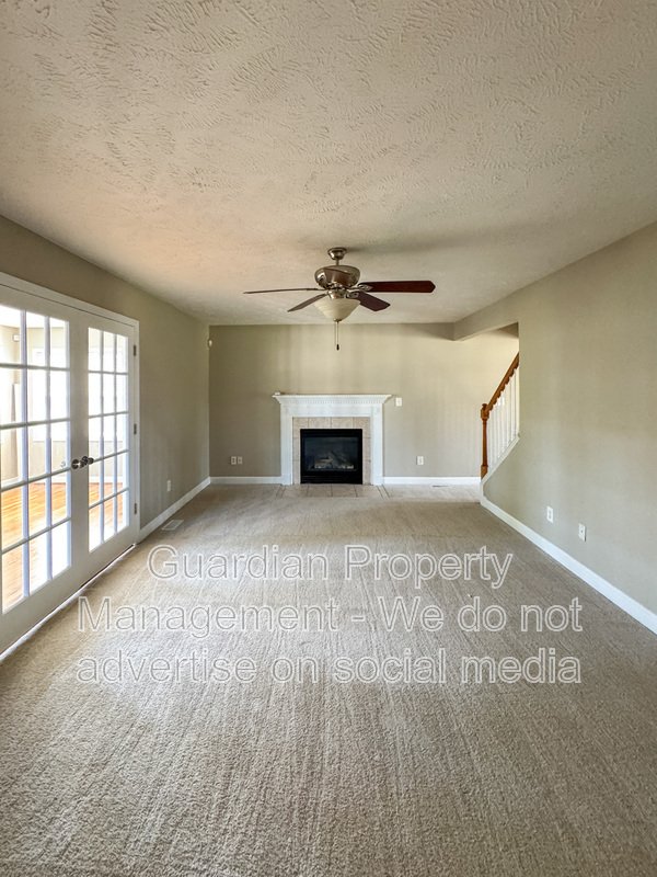 4 Bed 2.5 Bath Home with Fenced Backyard property image