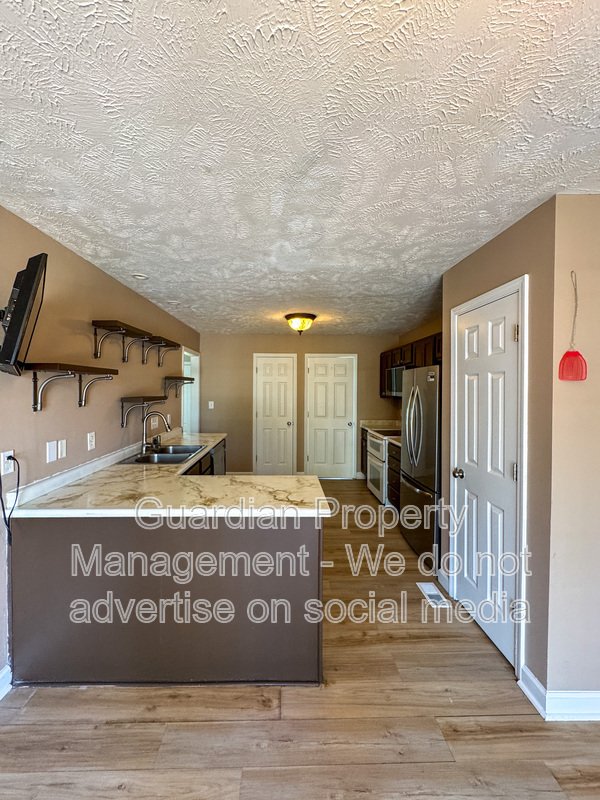 4 Bed 2.5 Bath Home with Fenced Backyard property image