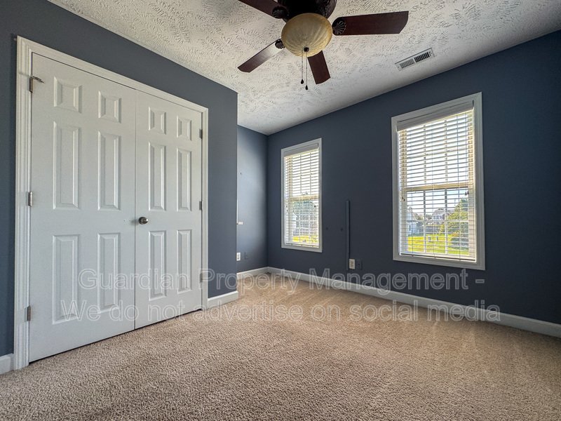 4 Bed 2.5 Bath Home with Fenced Backyard property image