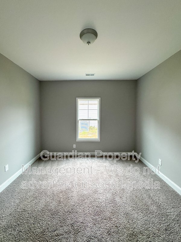 Beautiful 4 Bed 2 Bath Home in Fayetteville property image