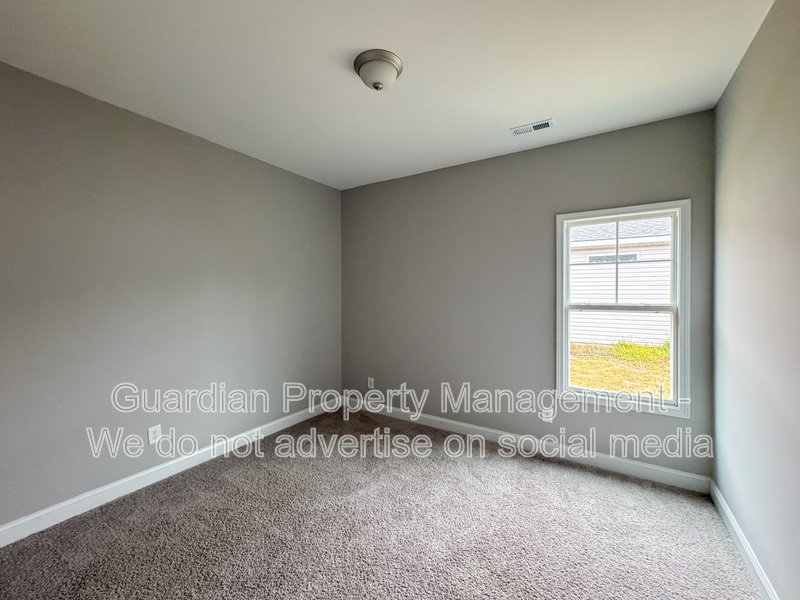 Beautiful 4 Bed 2 Bath Home in Fayetteville property image